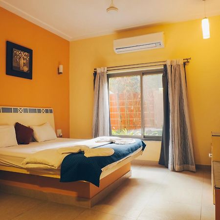 Beach 7 Mins Walk Luxury Villa Diva Калангуте Екстериор снимка