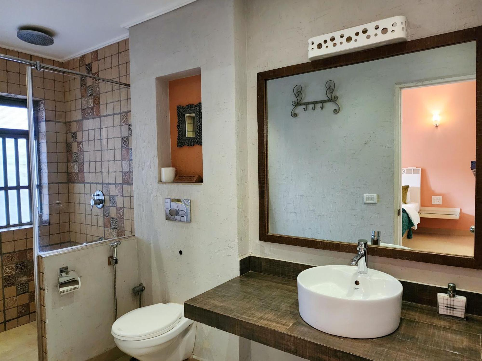 Beach 7 Mins Walk Luxury Villa Diva Калангуте Екстериор снимка